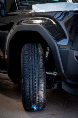 Toyota Land Cruiser 250 Prado 4WD Bicolore