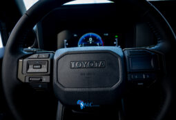 
										Toyota Land Cruiser 250 Prado 4WD Bicolore full									
