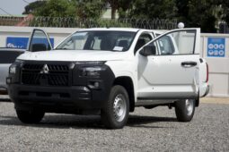 Mitsubishi L200 Triton Double Cabine 4WD