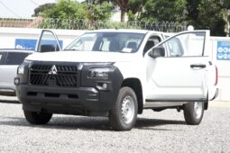Mitsubishi L200 Triton Double Cabine 4WD
